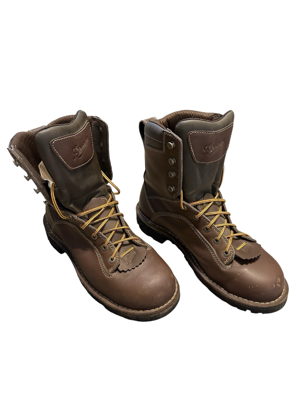 Danner Men's Quarry USA Boot 8" Alloy Toe Brown Workwear 10.5D Waterproof Vibram
